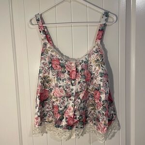 Circa 2000 cottage core romantic y2k polyester lace trim tank top size medium.